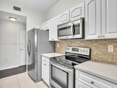 7085 Nova Drive Davie FL 33317