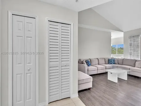 7085 Nova Drive Davie FL 33317