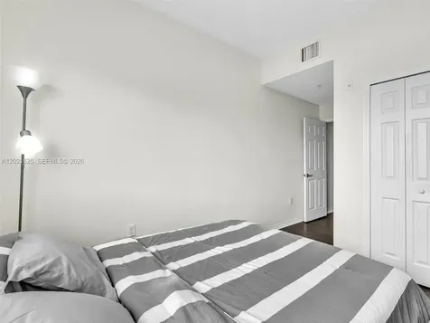 7085 Nova Drive Davie FL 33317