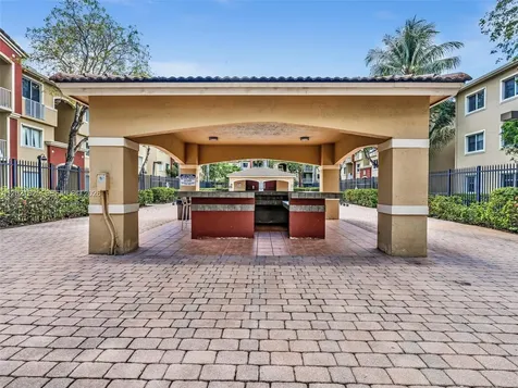 7085 Nova Drive Davie FL 33317