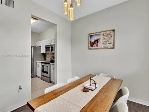 7085 Nova Drive Davie FL 33317