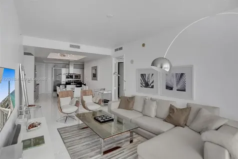 18201 Collins Avenue Sunny Isles Beach FL 33160