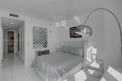 18201 Collins Avenue Sunny Isles Beach FL 33160