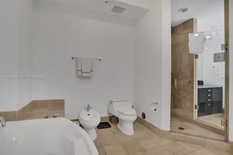 18201 Collins Avenue Sunny Isles Beach FL 33160