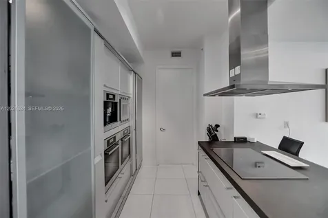 18201 Collins Avenue Sunny Isles Beach FL 33160