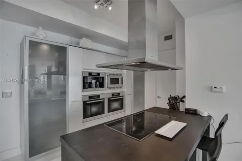 18201 Collins Avenue Sunny Isles Beach FL 33160