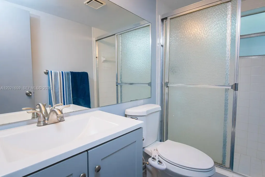 4650 Washington Street Hollywood FL 33021