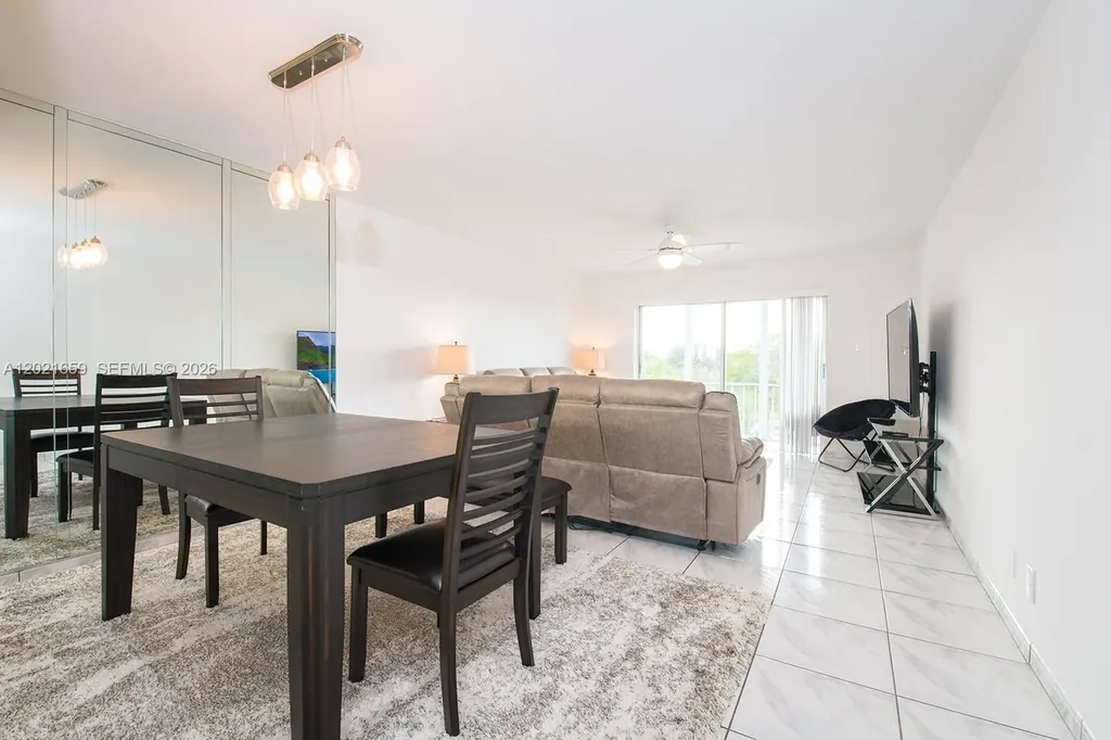 4650 Washington Street Hollywood FL 33021