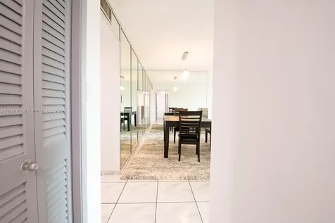 4650 Washington Street Hollywood FL 33021