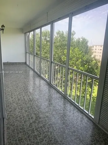 4650 Washington Street Hollywood FL 33021