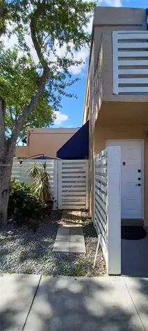 14326 SW 96th Lane Miami FL 33186