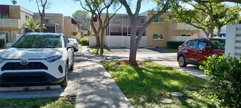 14326 SW 96th Lane Miami FL 33186