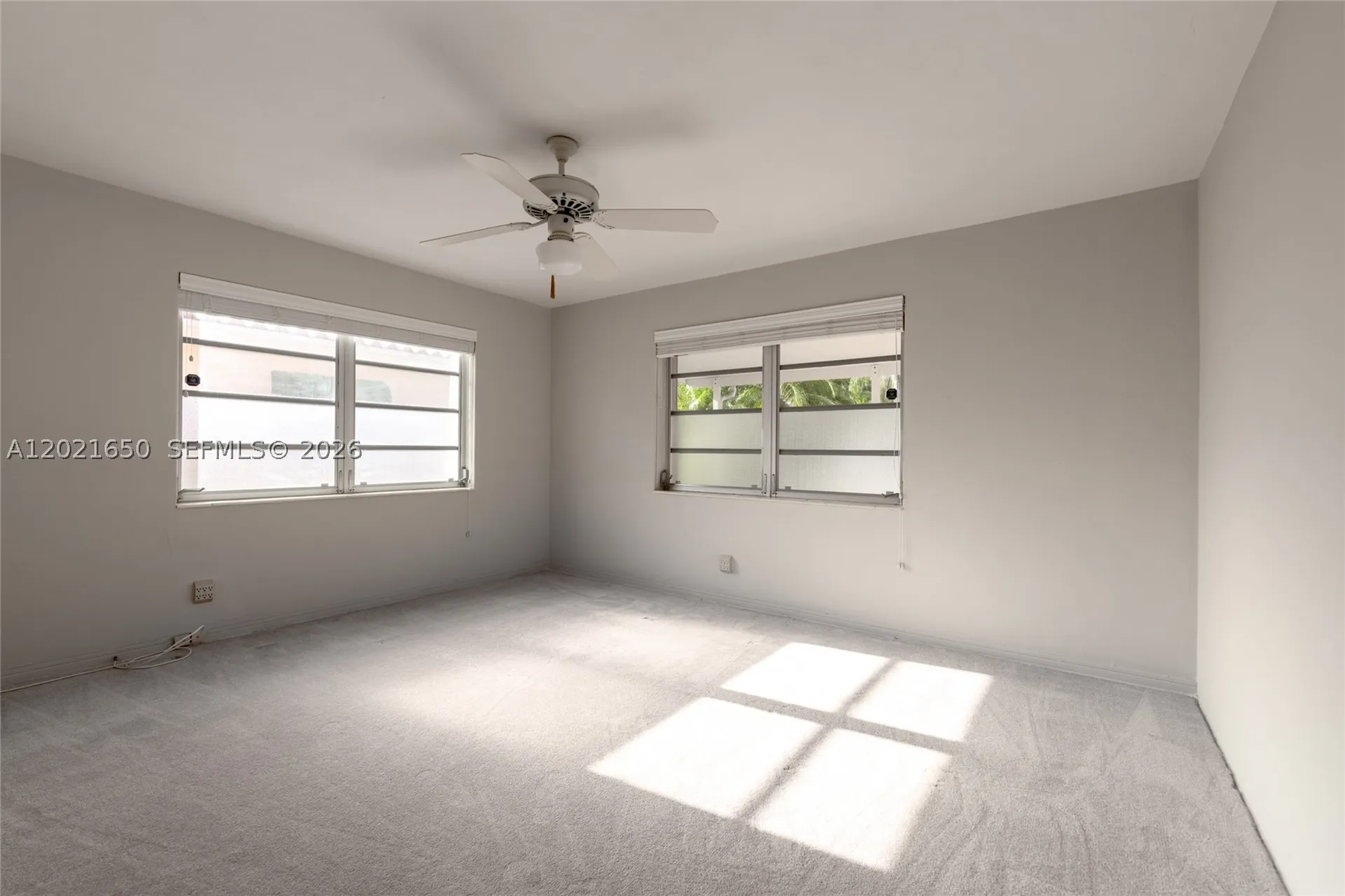 947 Lincoln Street Hollywood FL 33019