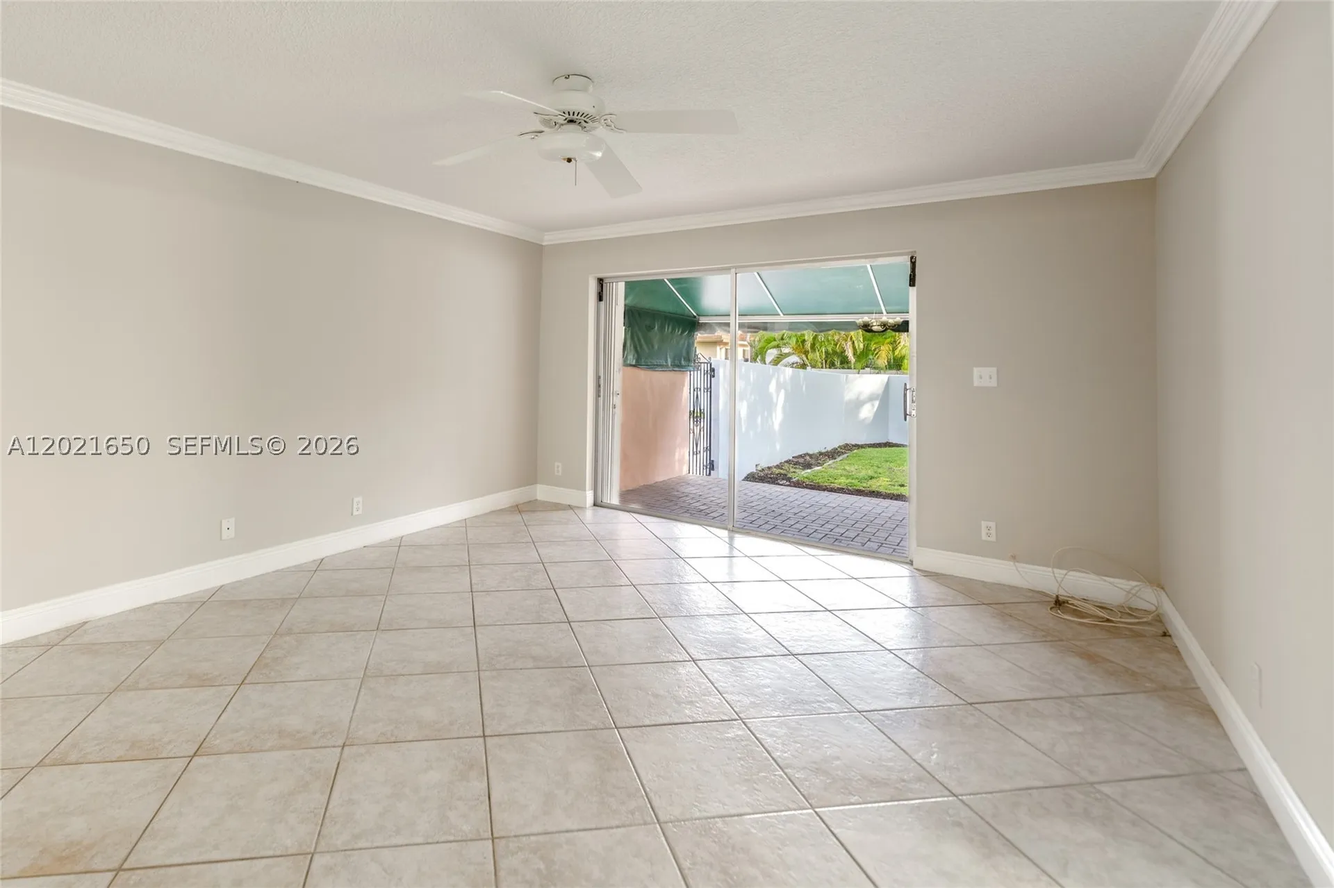 947 Lincoln Street Hollywood FL 33019