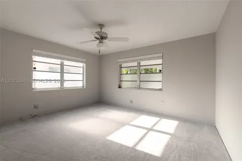 947 Lincoln Street Hollywood FL 33019