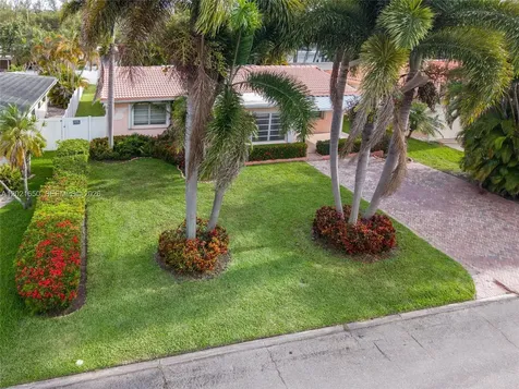 947 Lincoln Street Hollywood FL 33019