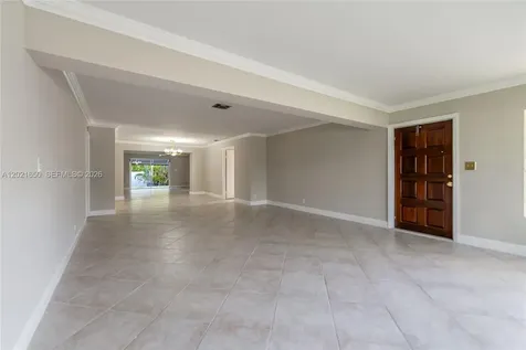 947 Lincoln Street Hollywood FL 33019