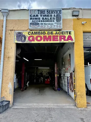 11750 NW 87th Place Hialeah Gardens FL 33018