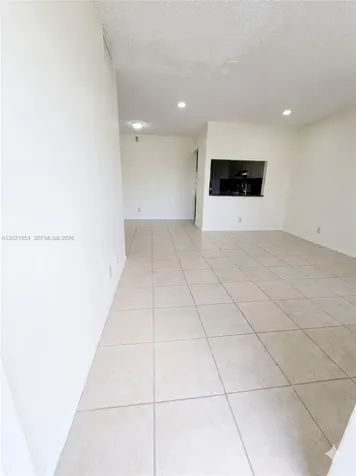 10038 Winding Lake South Miami FL 33351-5841