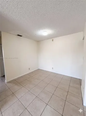10038 Winding Lake South Miami FL 33351-5841