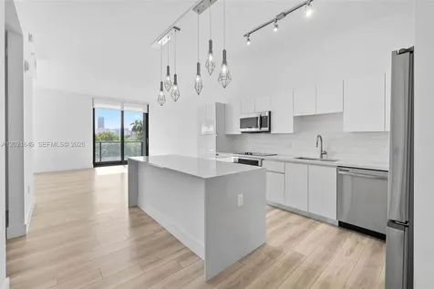 101 Diplomat Parkway Hallandale Beach FL 33009