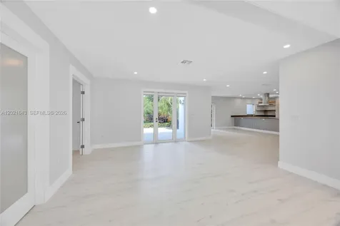 8303 Old Cutler Road Coral Gables FL 33143