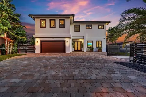 7800 SW 9th Terrace Miami FL 33144