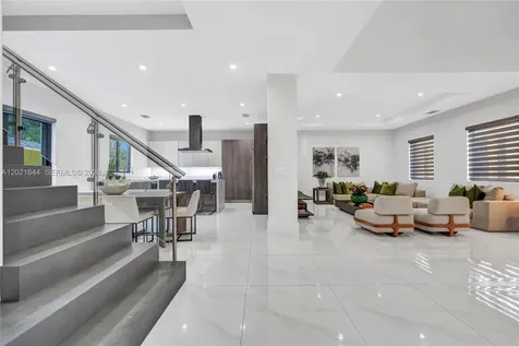7800 SW 9th Terrace Miami FL 33144