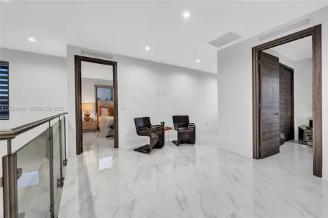 7800 SW 9th Terrace Miami FL 33144