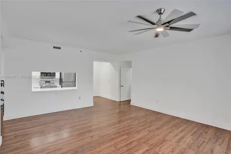 9725 NW 52nd Street Doral FL 33178