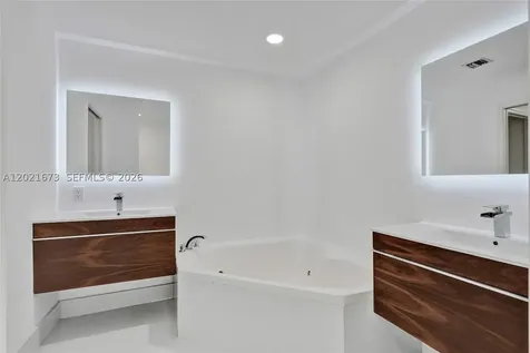 9725 NW 52nd Street Doral FL 33178