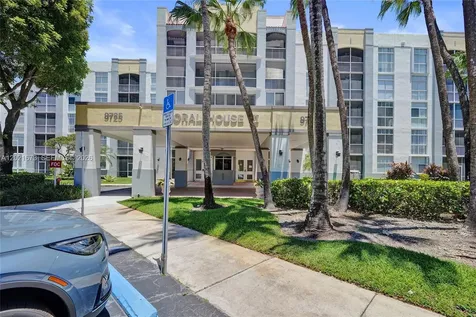 9725 NW 52nd Street Doral FL 33178