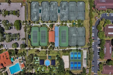 9725 NW 52nd Street Doral FL 33178