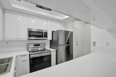9725 NW 52nd Street Doral FL 33178