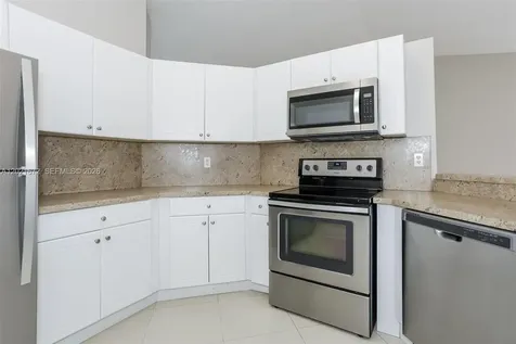 12324 SW 198th Street Miami FL 33177