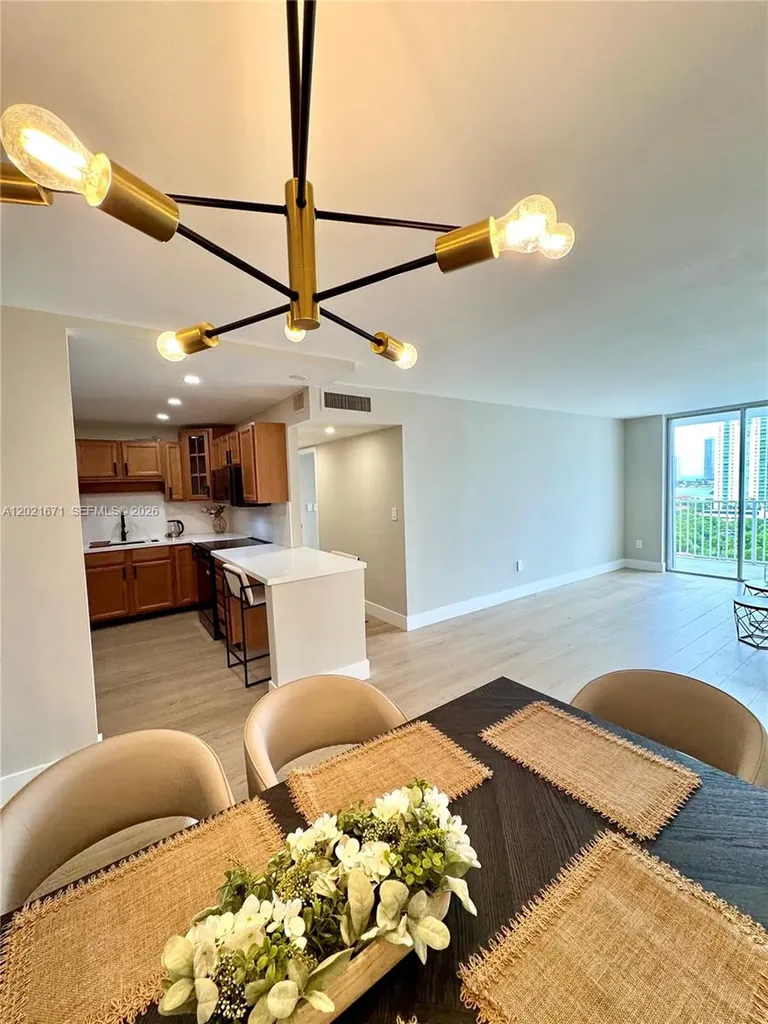 2851 NE 183rd Street Aventura FL 33160
