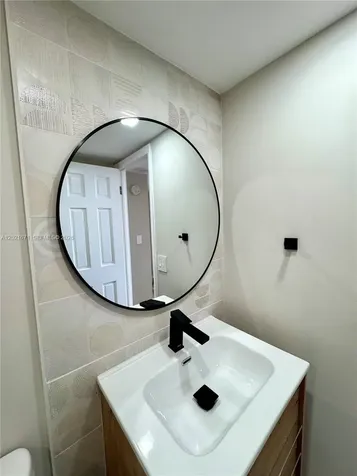 2851 NE 183rd Street Aventura FL 33160