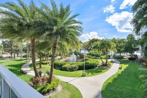 2851 NE 183rd Street Aventura FL 33160