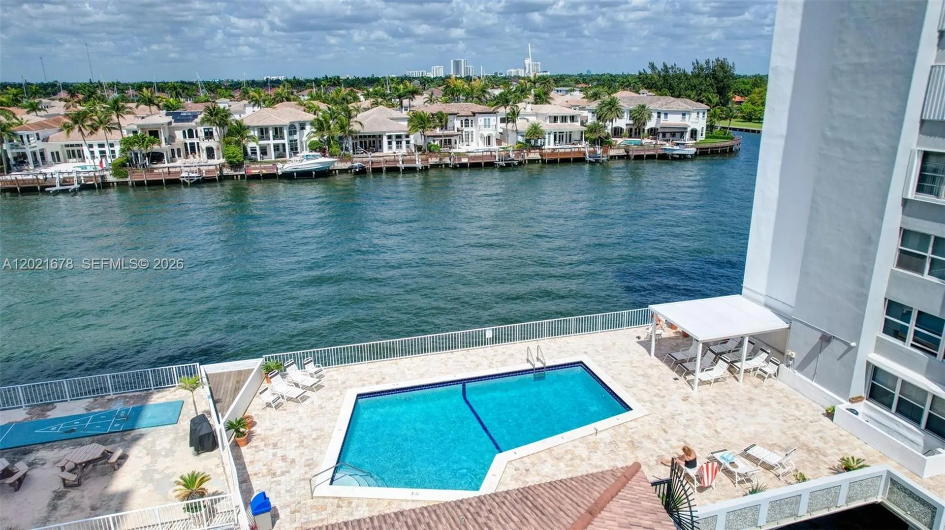 1400 S Ocean Drive Hollywood FL 33019