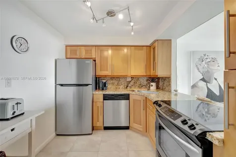 1400 S Ocean Drive Hollywood FL 33019