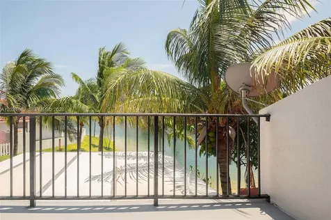 1711 San Remo Circle Homestead FL 33035