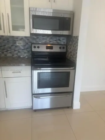 7120 NW 179th Street Hialeah FL 33015