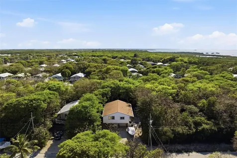 323 Bay View Avenue Key Largo FL 33037