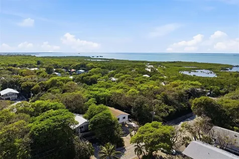 323 Bay View Avenue Key Largo FL 33037