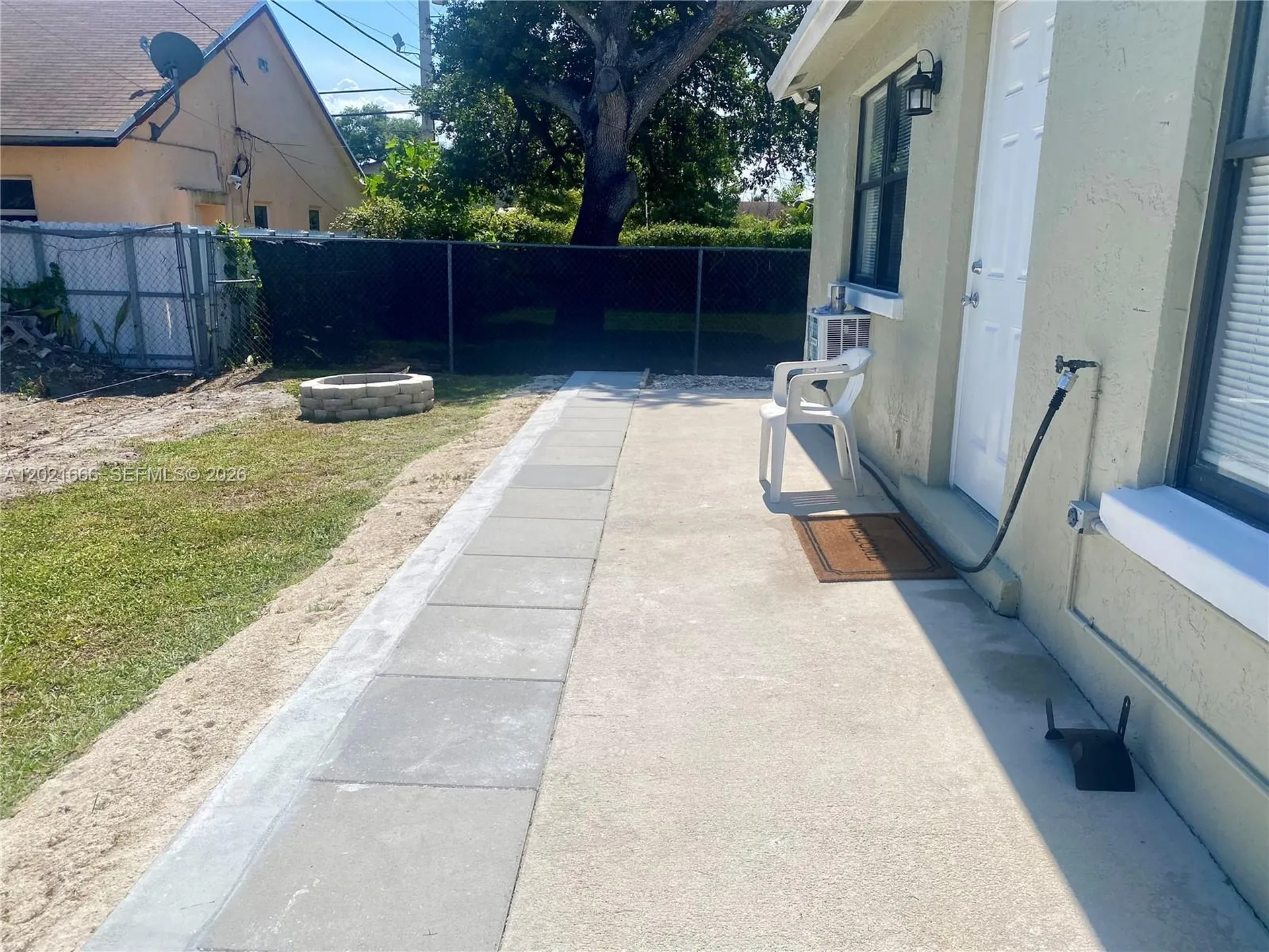 1112 N 61st Terrace Hollywood FL 33024