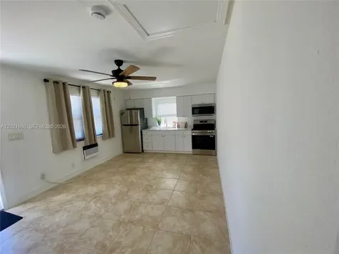 1112 N 61st Terrace Hollywood FL 33024