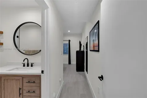 1786 SW 9th Street Miami FL 33135
