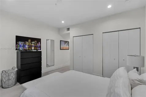 1786 SW 9th Street Miami FL 33135