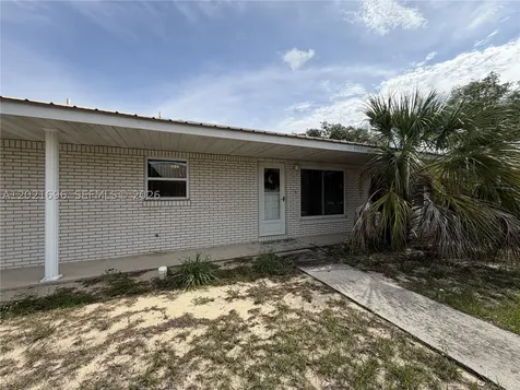 204 S Anoka Avenue Avon Park FL 33825