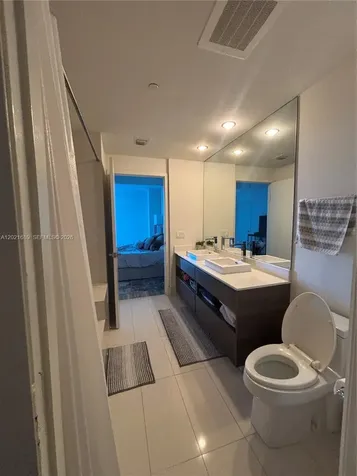 1100 S Miami Avenue Miami FL 33130